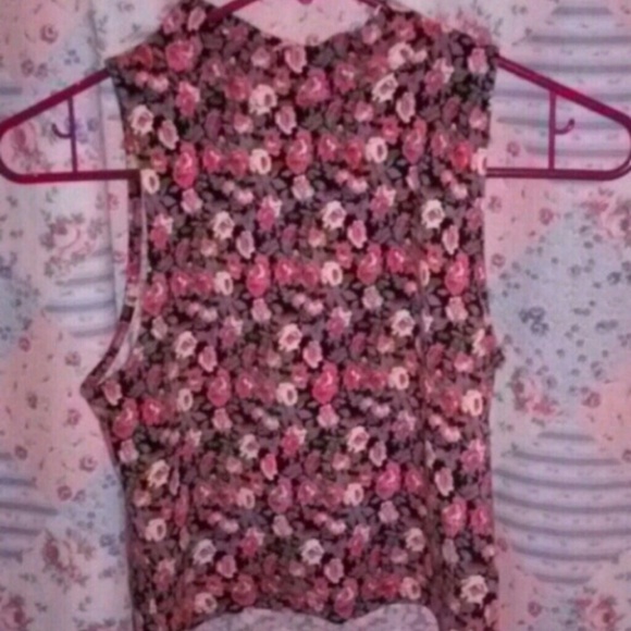 F21 mock neck crop top