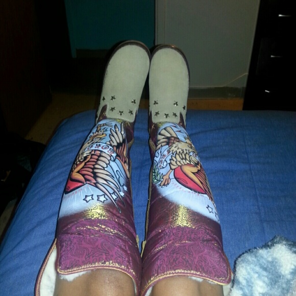 Ed Hardy SNOWBLAZER Tattoo Boots with fur - Picture 4 of 4