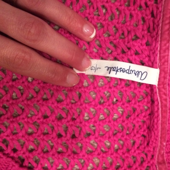 Sweater - Picture 3 of 3
