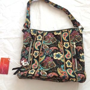 Very cute Vera Bradley style bag!