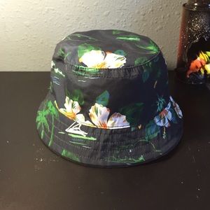 Floral Bucket Hat (Reversible)