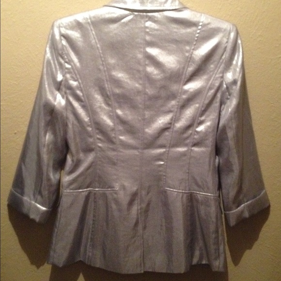 Jacket - Picture 2 of 3