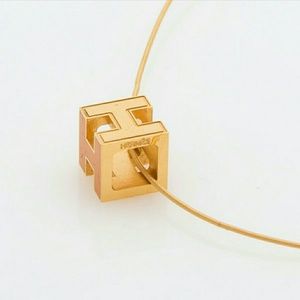 Hermes H pendant  only