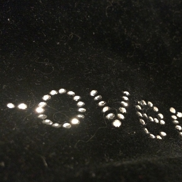 🌟Sold in a bundle🌟Black velvet duffel! - Picture 3 of 4