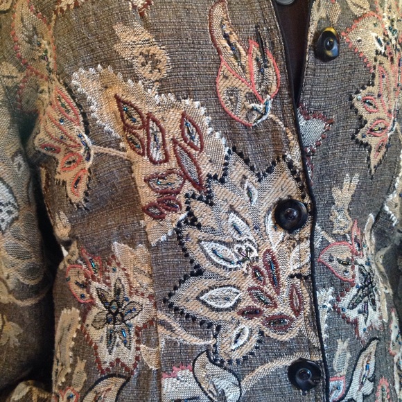 🌟HP🌟Gorgeous Tapestry Coat w/Piping & Beading - Picture 2 of 4