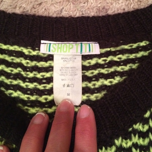 Sweater - Picture 2 of 3