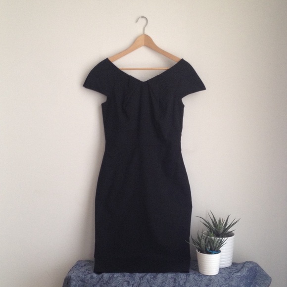 Club Monaco Dresses & Skirts - Black Club Monaco Dress