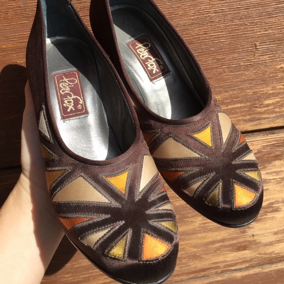 flash Sale! Peter Fox suede heels adorable shoes