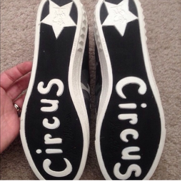 Slate Grey Camo Cruz Slip Ons - Picture 3 of 4