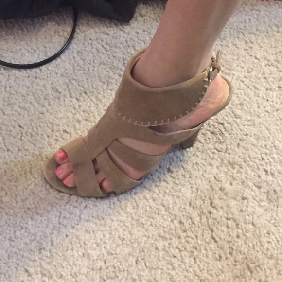 Suede Tan Strap Heel Sandal Nine West Size 7.5