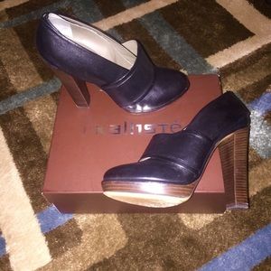 Kalliste heels