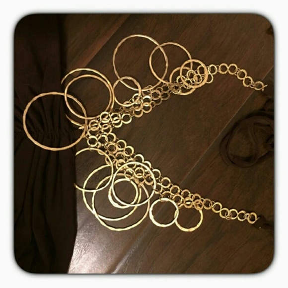 Arden b brown top with gold necklace - Picture 3 of 3