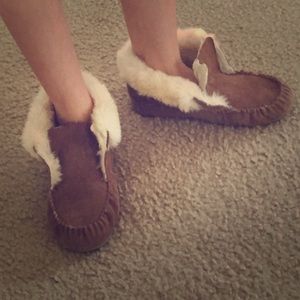 Moccasin bootie type slippers size 8