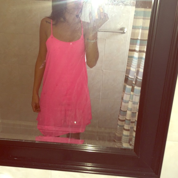 💖NEON PINK FLOWY DRESS💖