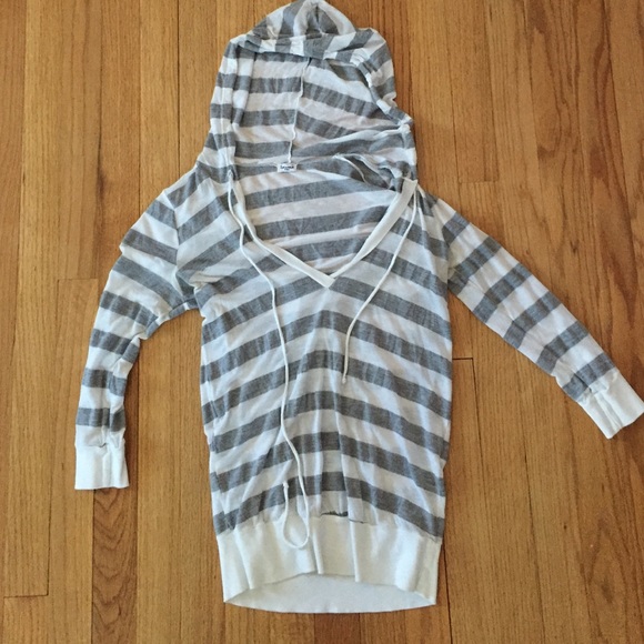 shirt - Picture 1 of 1