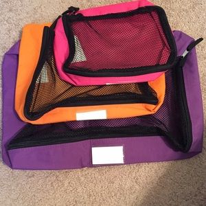 luggage organizers