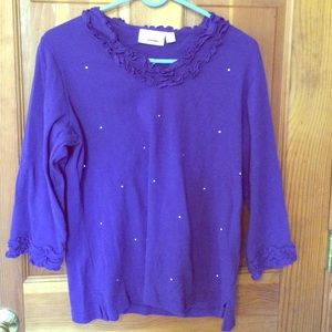 Purple 3/4 sleeve shirt