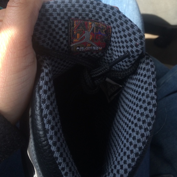 10's - Picture 2 of 4