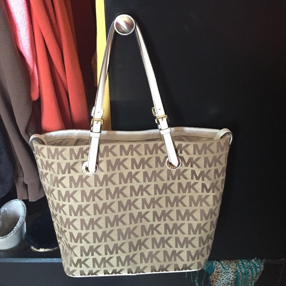 Michael Kors Tote