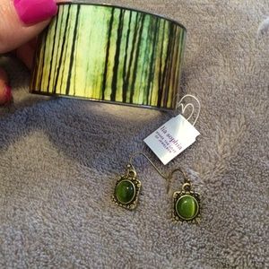 Lia Sophia bracelet and earrings set