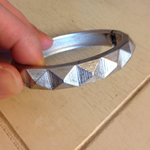 Bracelet - Picture 2 of 3