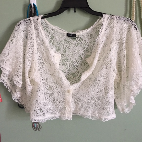 Lace Pull over - Picture 1 of 4
