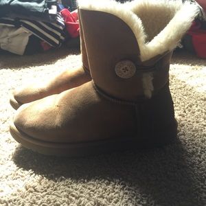Bailey Button uggs