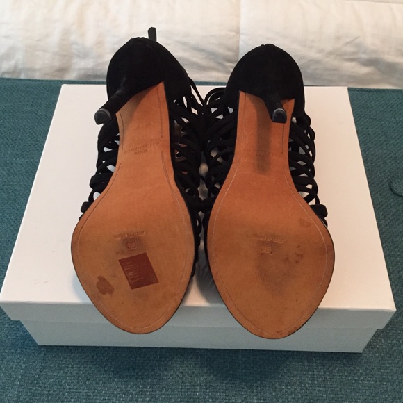 Givenchy Suede Black heels size 6 - brand NWB - Picture 3 of 4