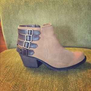 Suede Boots with Buckles
