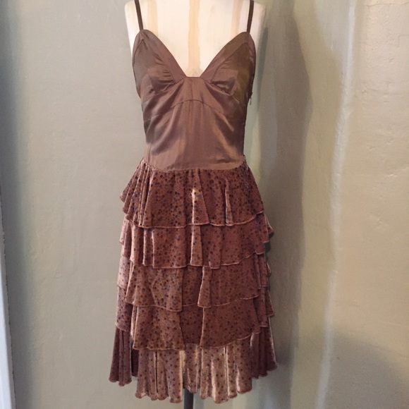 Marc Jacobs Dresses & Skirts - Marc Jacobs flapper velvet tiered dress!