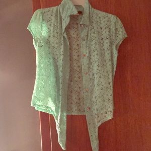 Floral lace top