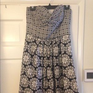 White House black market strapless dress size 10