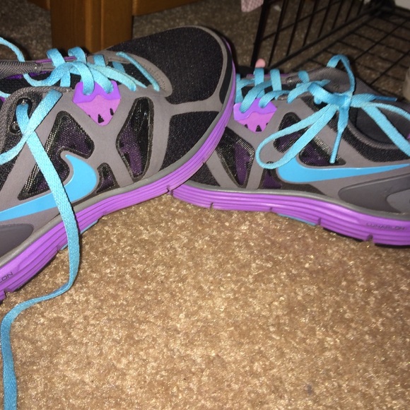 lunarlon nike women's shoes