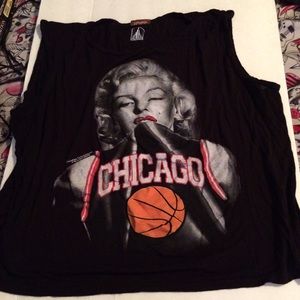 Shirt with marylin Monroe on front