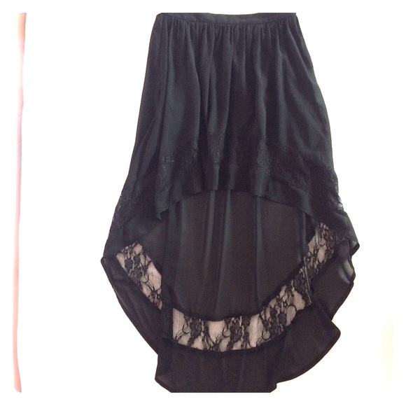 High-Low Skirt with Lace Trim