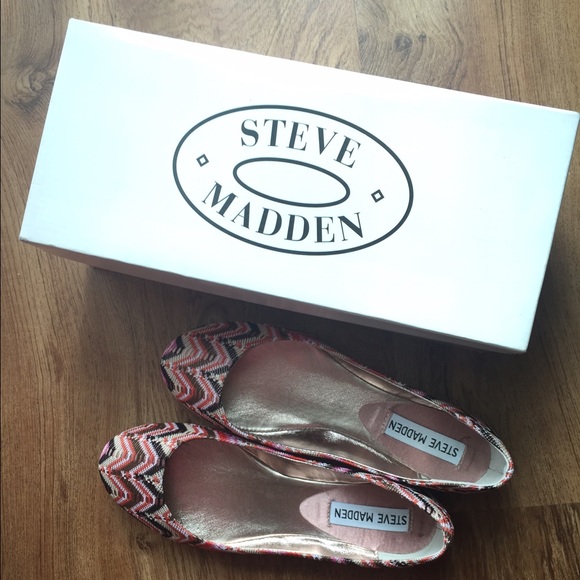 Steve Madden flats
