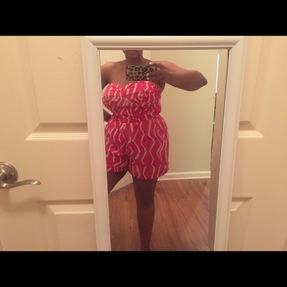 Short romper - Picture 2 of 3