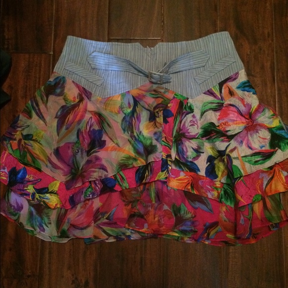 Nanette lepore summer mini skirt