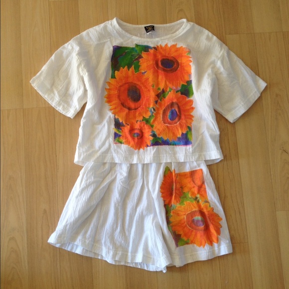 Vintage two piece sunflower set