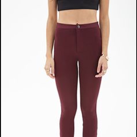 Burgundy zippered skinny pants!
