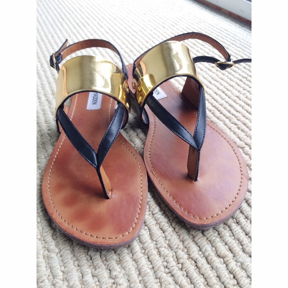 Steve Madden Gold Plate Sandals