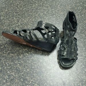 NWOT  shimmering black wedge sandals
