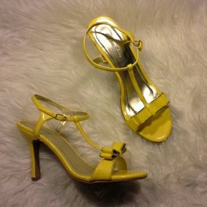 Yellow Bow Open Toe Pumps