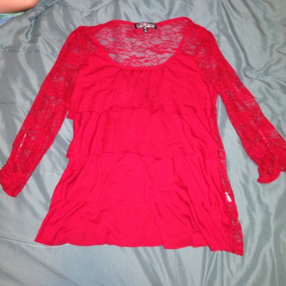 Red lace back & lace sleeves.
