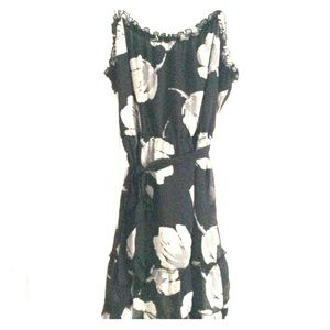 Old Navy Black Flowered Dress