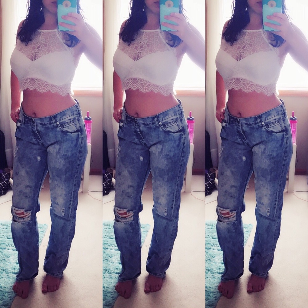 High Waisted Acid Wash Distressed Boyfriend Jeans