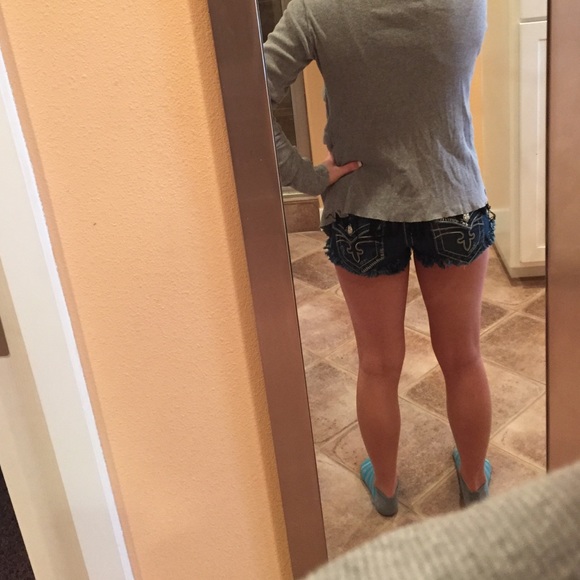 Cardigan - Picture 3 of 4