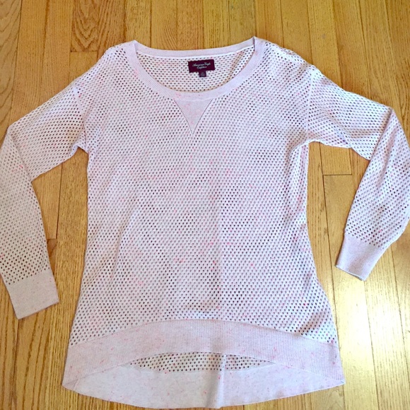 Open knit light pink sweater