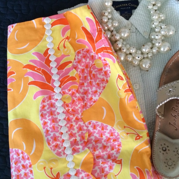 Lilly Pulitzer fruit print skirt