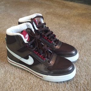 Nike Delta Force shoes - size 6.5